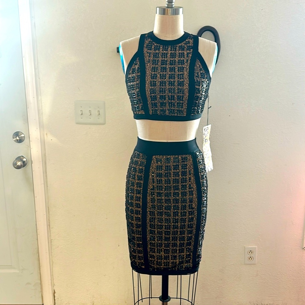 Two pieces dress stretch fabric